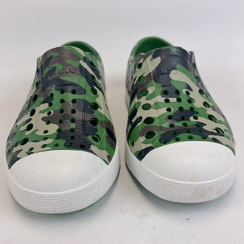 NATIVE Jefferson SlipOn Waterproof Shoes Camo Size C7